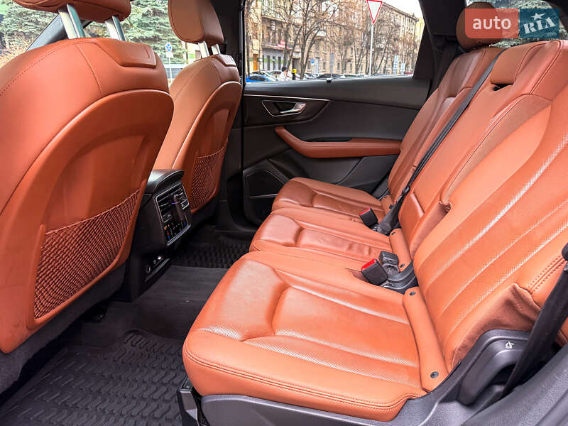 Внедорожник / Кроссовер Audi Q7 2020 в Днепре фото 11 Внедорожник / Кроссовер Audi Q7 2020 в Днепре