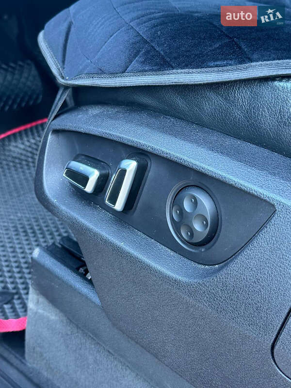 Внедорожник / Кроссовер Audi Q7 2015 в Львове