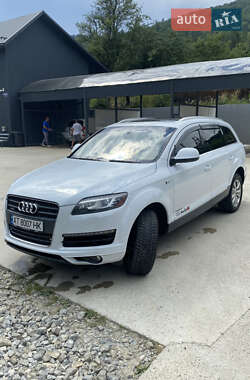 Внедорожник / Кроссовер Audi Q7 2014 в Яремче