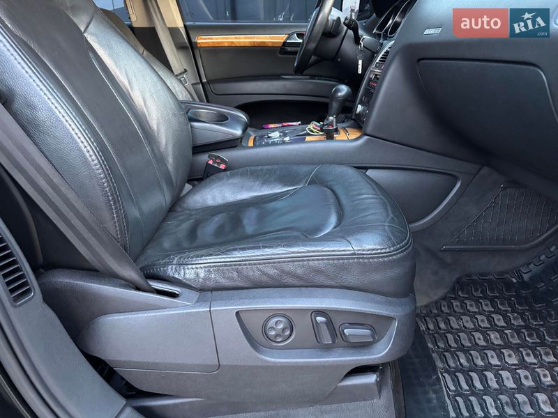 Внедорожник / Кроссовер Audi Q7 2006 в Львове