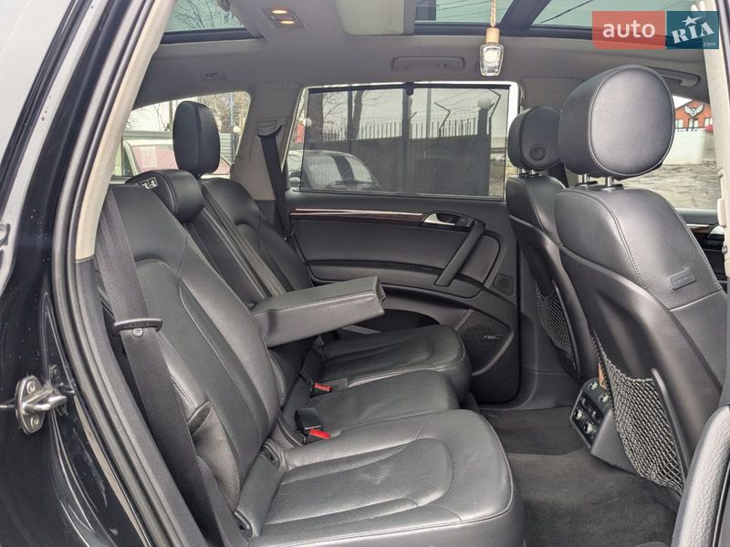 Позашляховик / Кросовер Audi Q7 2013 в Києві