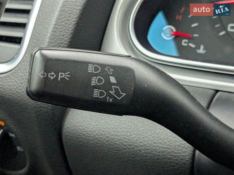 Позашляховик / Кросовер Audi Q7 2013 в Києві