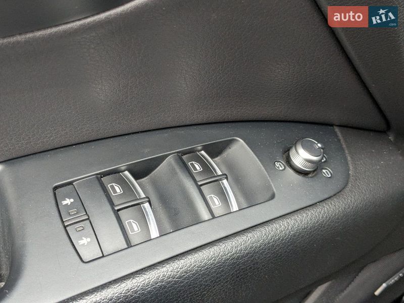 Позашляховик / Кросовер Audi Q7 2013 в Києві