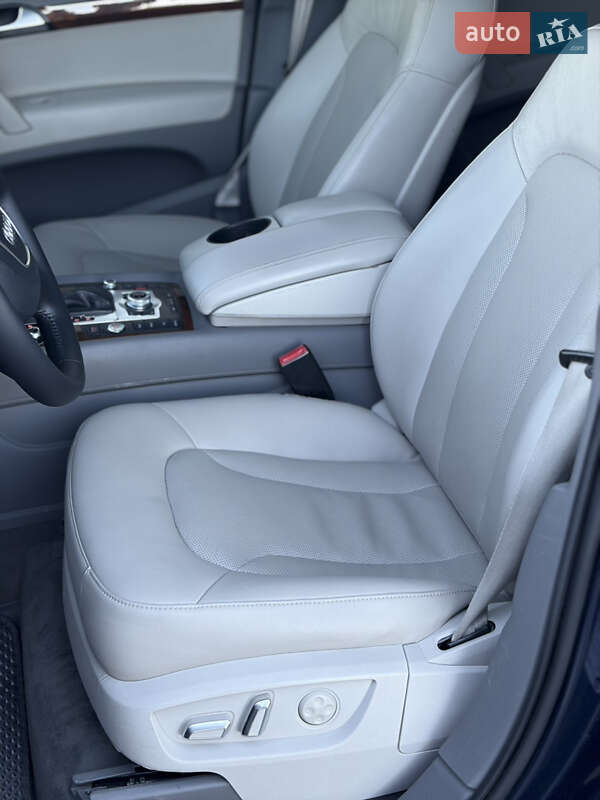 Внедорожник / Кроссовер Audi Q7 2013 в Ровно фото 24 Внедорожник / Кроссовер Audi Q7 2013 в Ровно