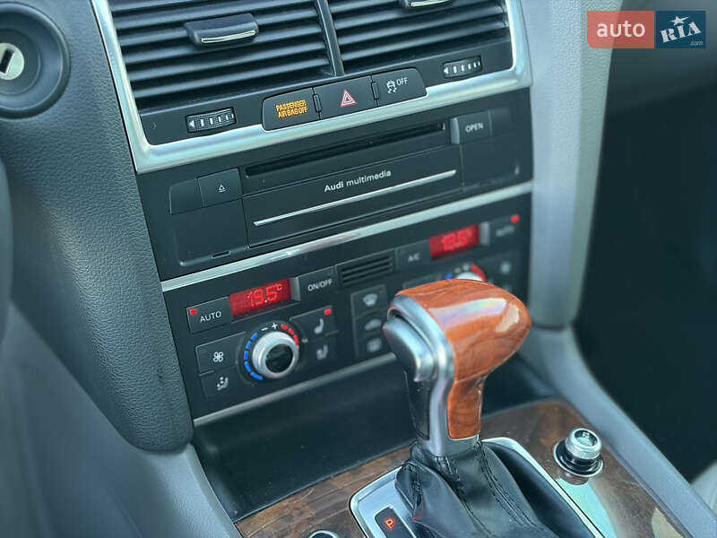 Внедорожник / Кроссовер Audi Q7 2013 в Ровно фото 31 Внедорожник / Кроссовер Audi Q7 2013 в Ровно