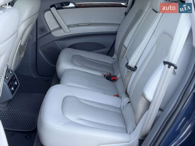 Внедорожник / Кроссовер Audi Q7 2013 в Ровно фото 36 Внедорожник / Кроссовер Audi Q7 2013 в Ровно