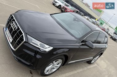 Позашляховик / Кросовер Audi Q7 2020 в Києві