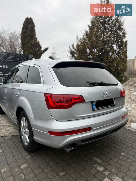 Позашляховик / Кросовер Audi Q7 2012 в Львові