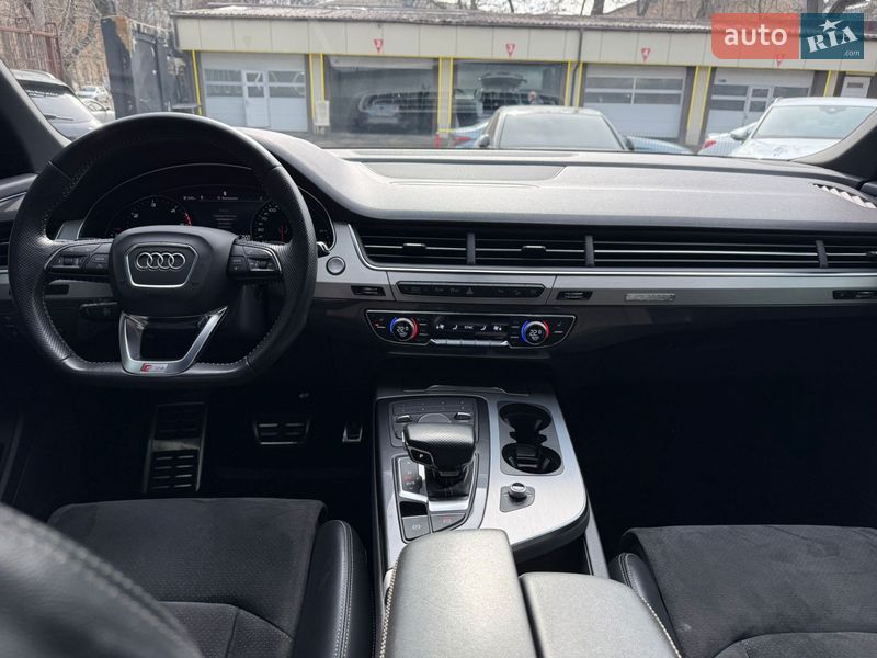 Внедорожник / Кроссовер Audi Q7 2018 в Одессе