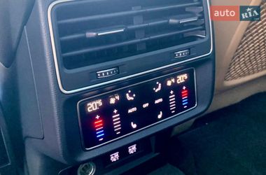 Позашляховик / Кросовер Audi Q7 2020 в Хмельницькому фото 27 Позашляховик / Кросовер Audi Q7 2020 в Хмельницькому