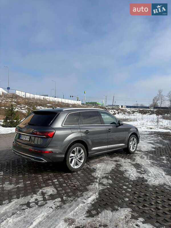 Позашляховик / Кросовер Audi Q7 2020 в Хмельницькому фото 7 Позашляховик / Кросовер Audi Q7 2020 в Хмельницькому
