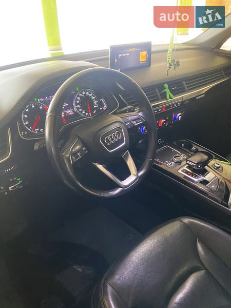 Внедорожник / Кроссовер Audi Q7 2017 в Львове