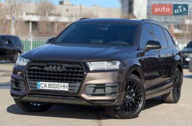 Внедорожник / Кроссовер Audi Q7 2016 в Киеве