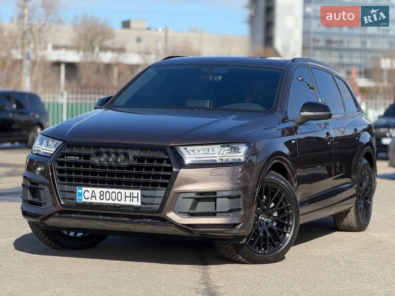 Внедорожник / Кроссовер Audi Q7 2016 в Киеве