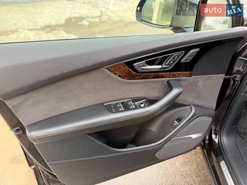 Внедорожник / Кроссовер Audi Q7 2018 в Чернигове фото 12 Внедорожник / Кроссовер Audi Q7 2018 в Чернигове