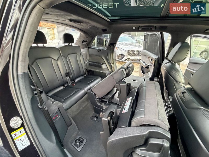 Внедорожник / Кроссовер Audi Q7 2018 в Чернигове фото 35 Внедорожник / Кроссовер Audi Q7 2018 в Чернигове