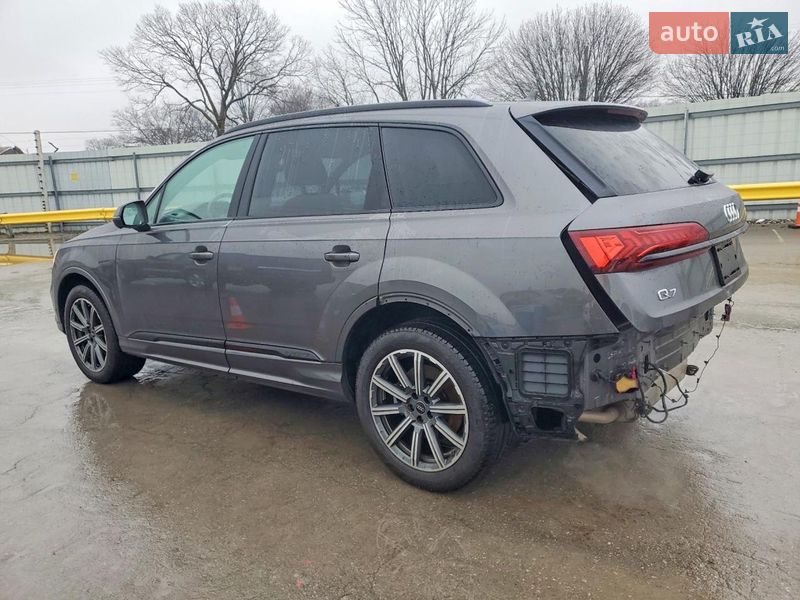 Позашляховик / Кросовер Audi Q7 2023 в Вінниці