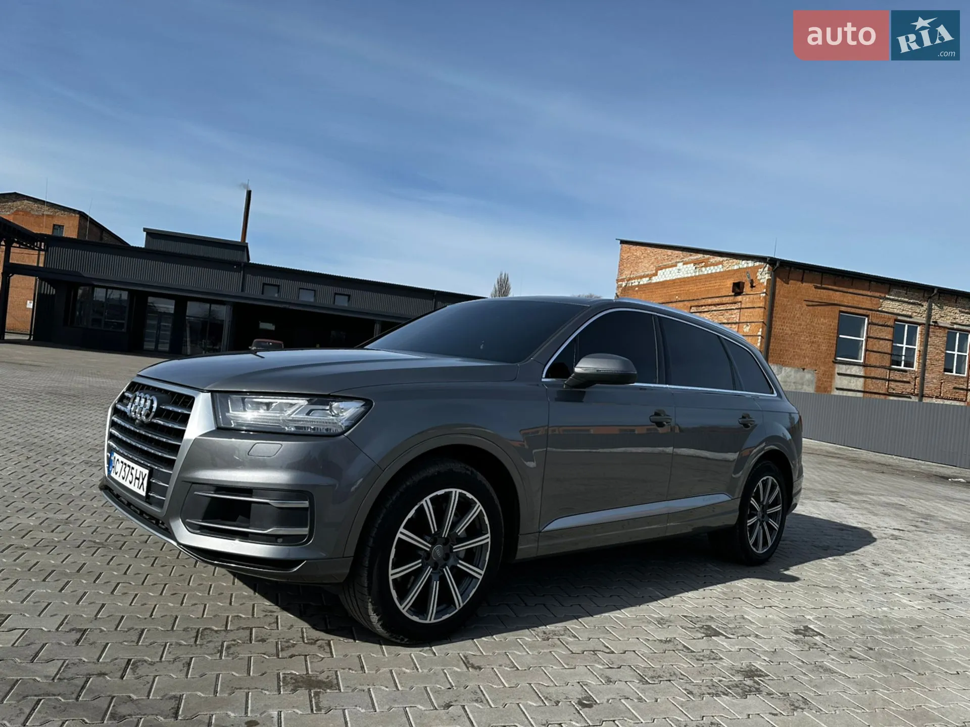 2016 Audi Q7 - мініатюра 2