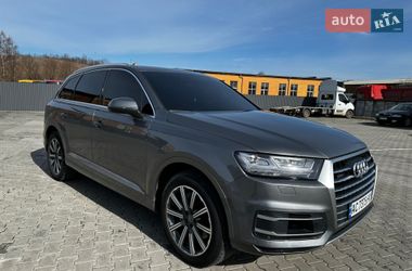 Внедорожник / Кроссовер Audi Q7 2016 в Нововолынске