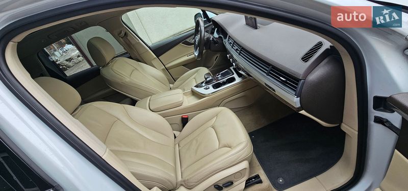 Внедорожник / Кроссовер Audi Q7 2019 в Львове