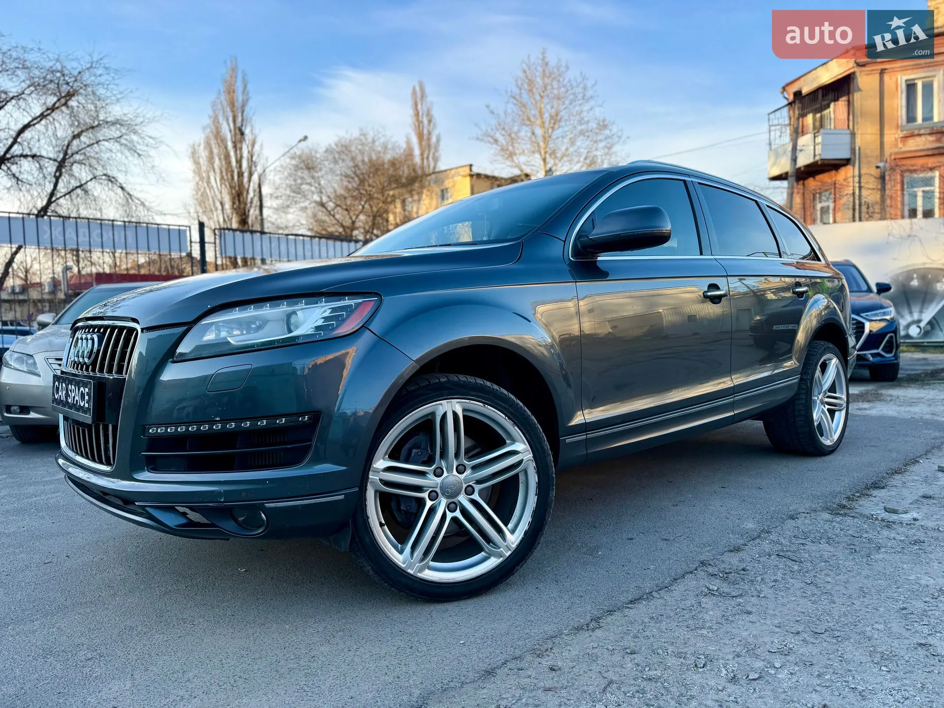 2013 Audi Q7 - мініатюра 2