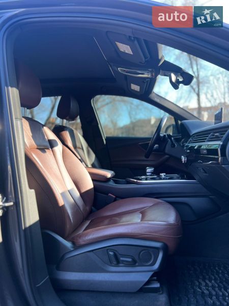 Позашляховик / Кросовер Audi Q7 2018 в Миколаєві