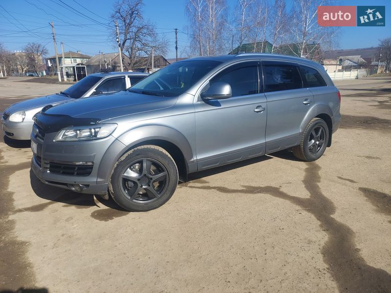 Внедорожник / Кроссовер Audi Q7 2006 в Захарьевке фото 5 Внедорожник / Кроссовер Audi Q7 2006 в Захарьевке