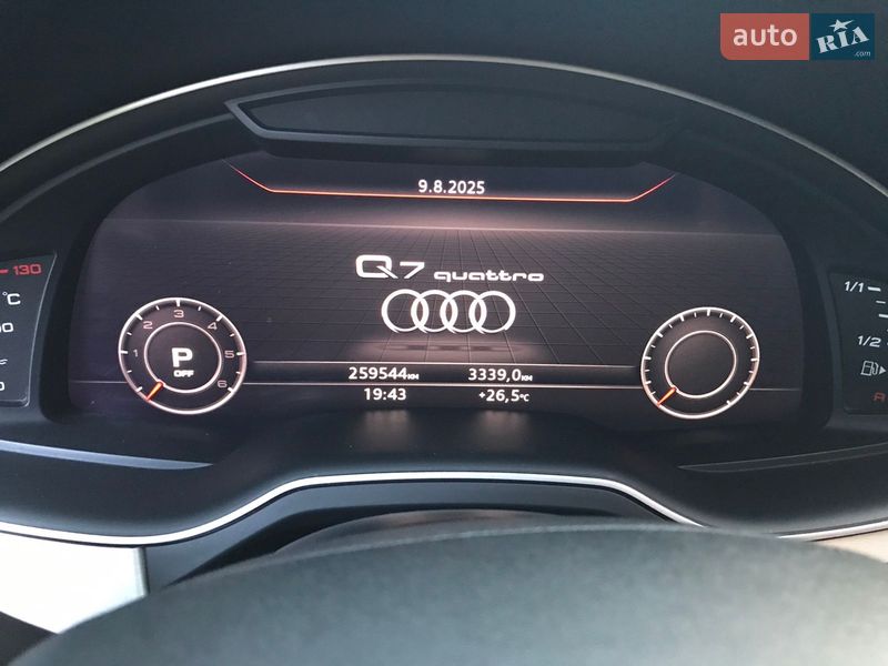 Внедорожник / Кроссовер Audi Q7 2015 в Луцке