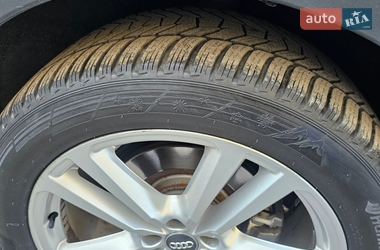 Внедорожник / Кроссовер Audi Q7 2015 в Мукачево