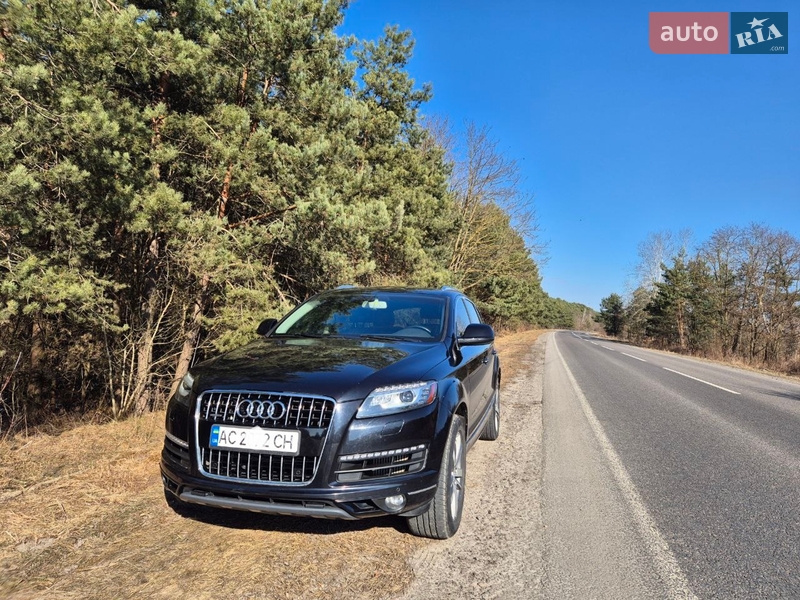 Внедорожник / Кроссовер Audi Q7 2012 в Владимире