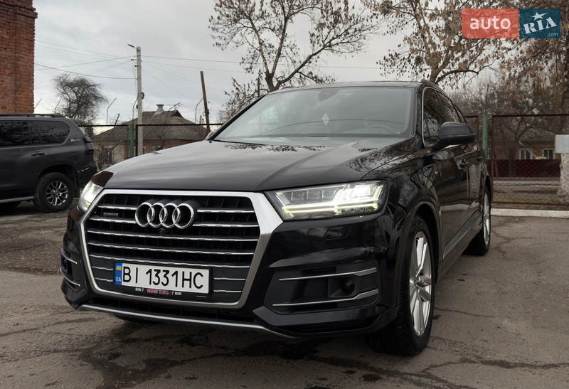 Внедорожник / Кроссовер Audi Q7 2018 в Полтаве