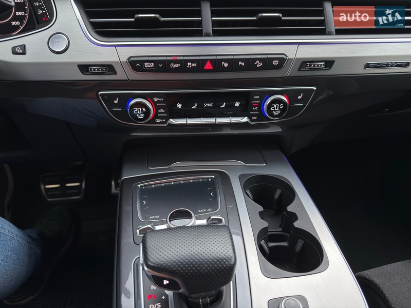 Внедорожник / Кроссовер Audi Q7 2018 в Полтаве