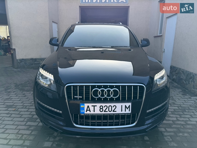 Позашляховик / Кросовер Audi Q7 2014 в Володимирі