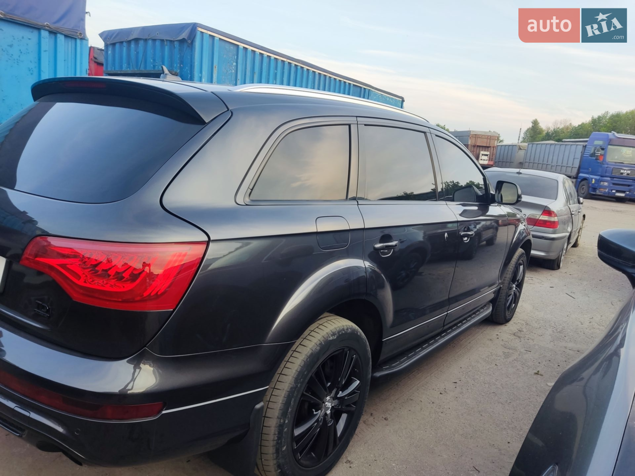 2010 Audi Q7 - мініатюра 21