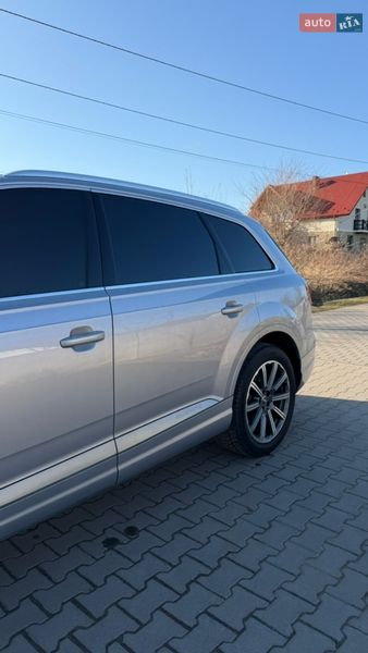 Внедорожник / Кроссовер Audi Q7 2018 в Мостиске