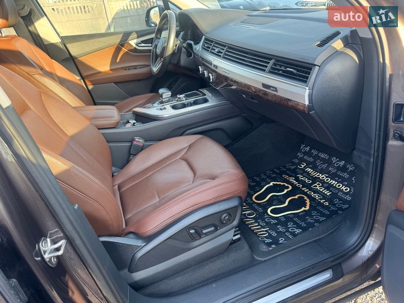 Позашляховик / Кросовер Audi Q7 2015 в Тернополі