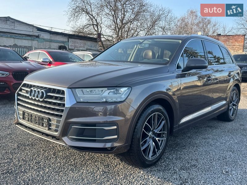 Audi Q7 2015