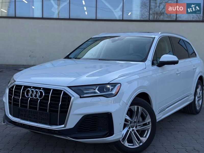 Внедорожник / Кроссовер Audi Q7 2019 в Стрые