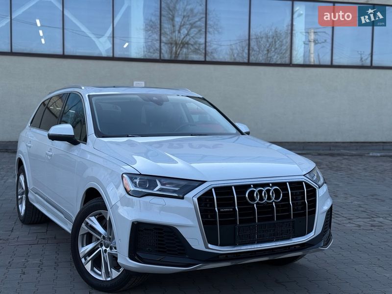 Внедорожник / Кроссовер Audi Q7 2019 в Стрые