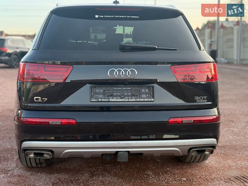 Внедорожник / Кроссовер Audi Q7 2017 в Луцке