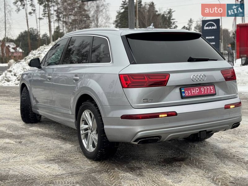 Внедорожник / Кроссовер Audi Q7 2018 в Киеве