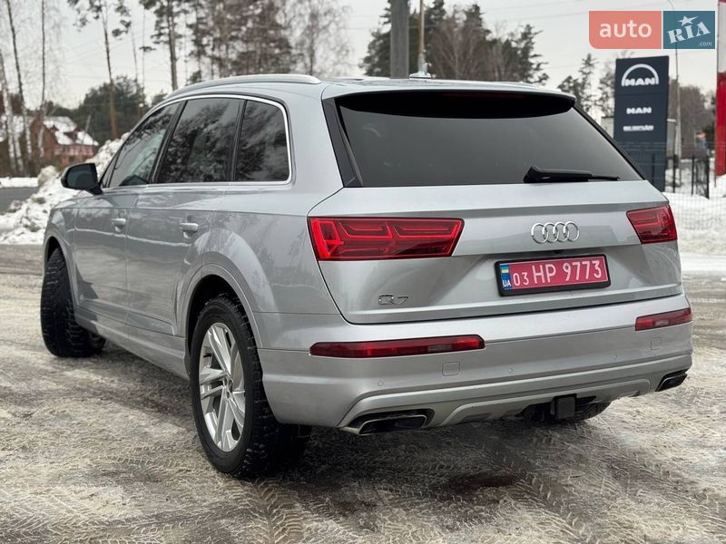 Внедорожник / Кроссовер Audi Q7 2018 в Киеве