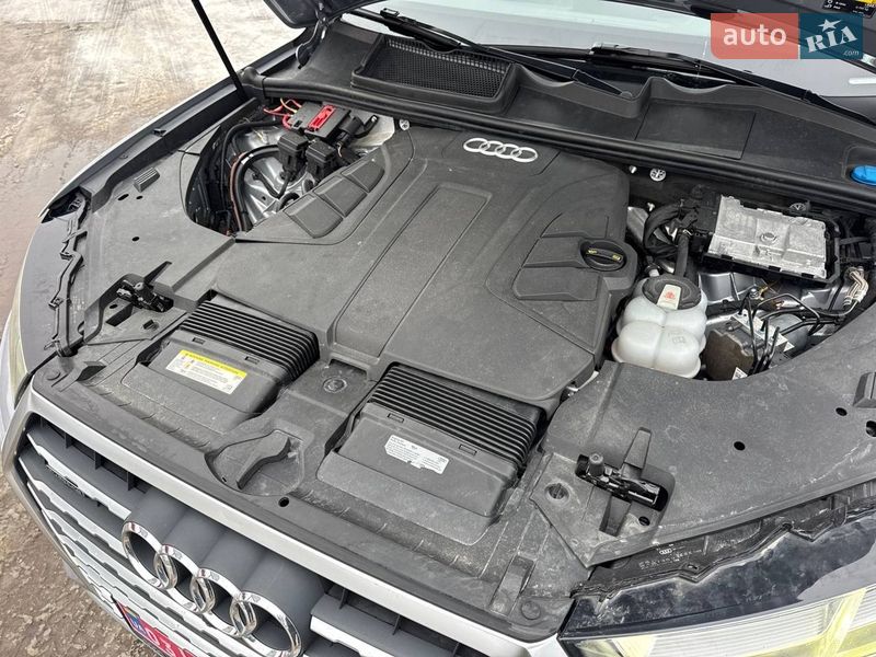 Внедорожник / Кроссовер Audi Q7 2018 в Киеве