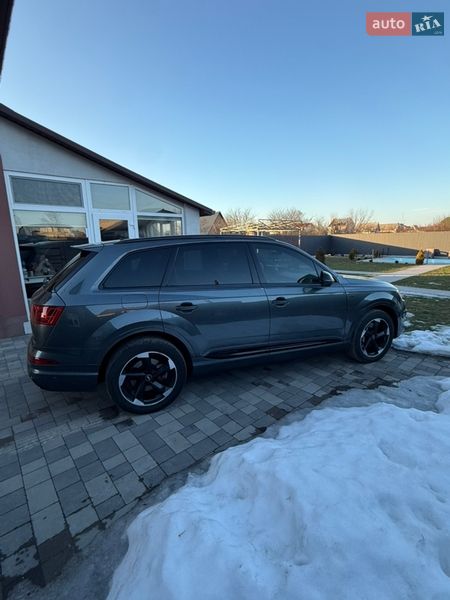 Позашляховик / Кросовер Audi Q7 2018 в Переяславі