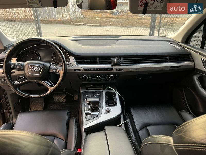 Внедорожник / Кроссовер Audi Q7 2017 в Львове