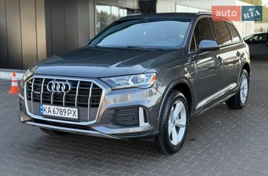Позашляховик / Кросовер Audi Q7 2020 в Києві