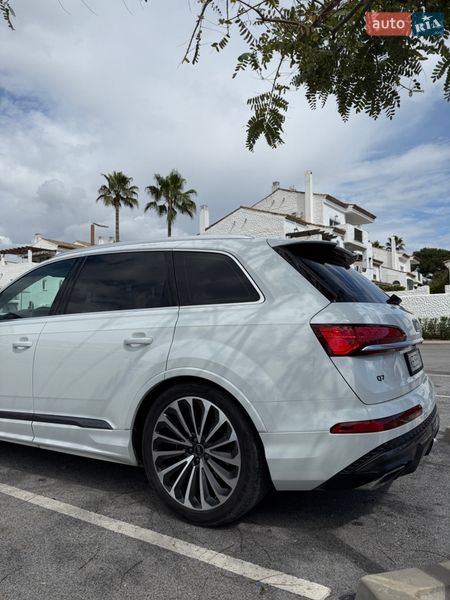 Позашляховик / Кросовер Audi Q7 2025 в Дніпрі