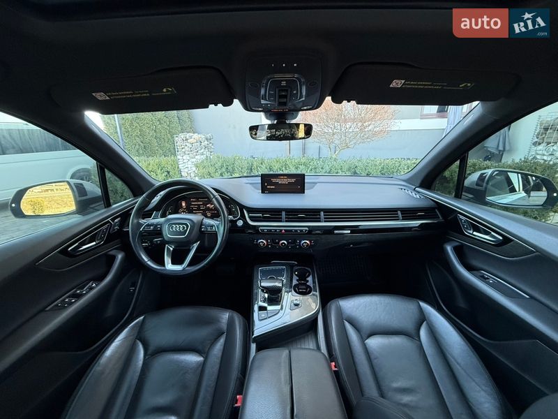 Внедорожник / Кроссовер Audi Q7 2017 в Стрые