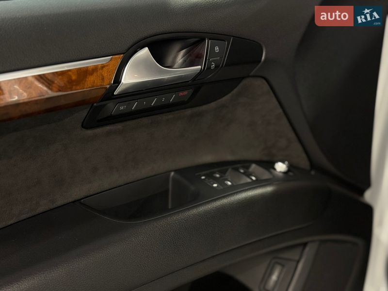 Внедорожник / Кроссовер Audi Q7 2013 в Львове