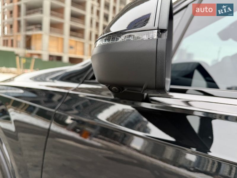 Внедорожник / Кроссовер Audi Q7 2024 в Киеве